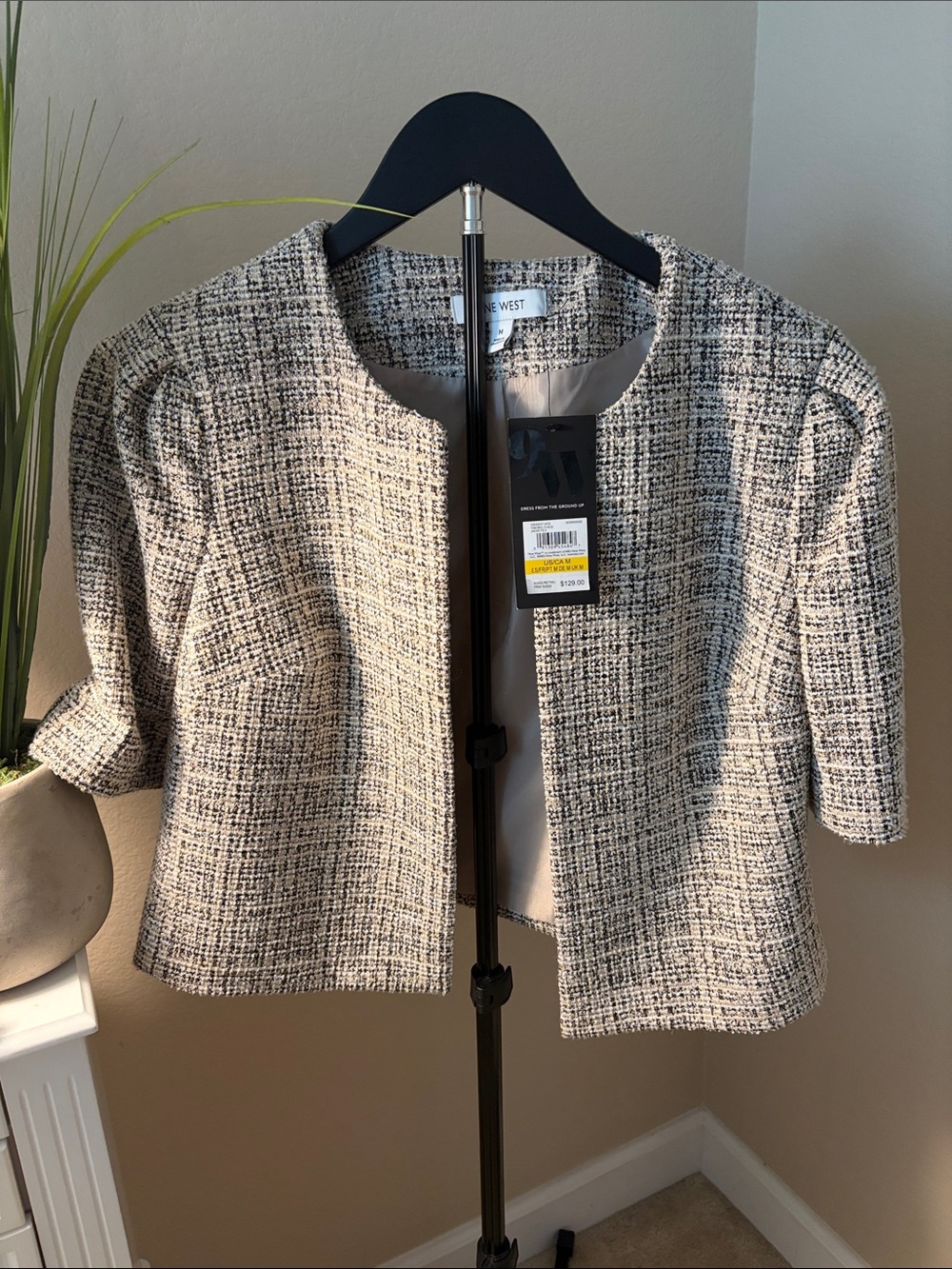 Nine West Black & Cream Textured Cropped Blazer